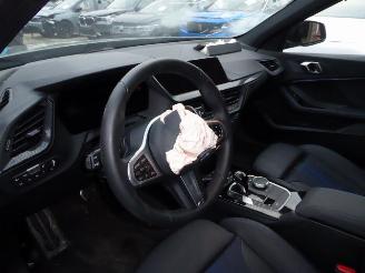 BMW 1-serie 116i M Sport picture 10