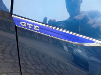 Volkswagen Passat GTE picture 5