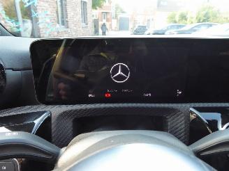 Mercedes A-klasse 250 e Hybrid picture 11