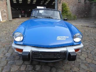 Triumph Spitfire 1500 picture 2