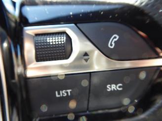 Peugeot 3008 GT Line picture 18