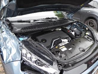 Peugeot 5008 Hybrid 136 GT picture 33