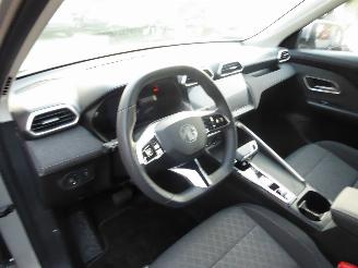 MG ZS 1.5 Hybrid+ 145 kW picture 11
