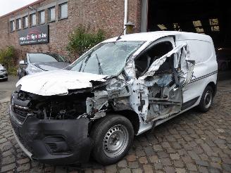 Auto incidentate Renault Kangoo III Rapid Advance 2023/1