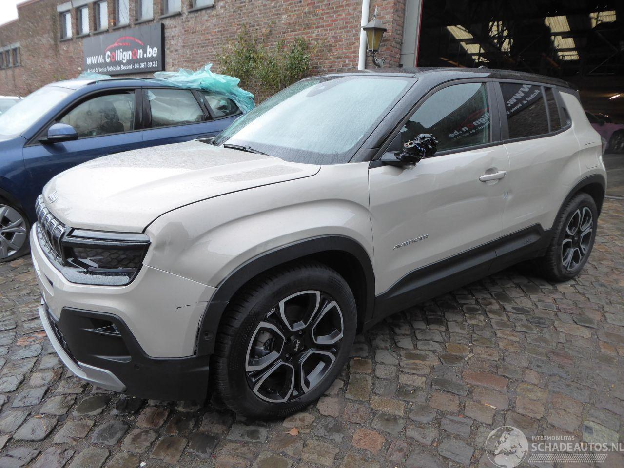 Jeep Avenger Summit Electric