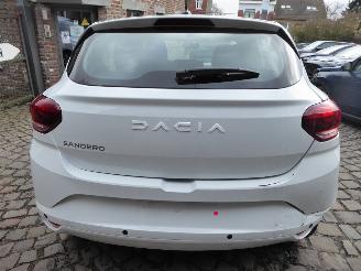Dacia Sandero Essential picture 6