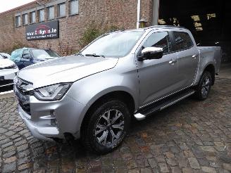 skadebil auto Isuzu D-Max Double Cab 4WD LSX 2024/4