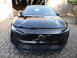 Volvo EX30 Plus 2WD Pure Electric picture 2