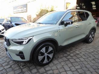 skadebil auto Volvo XC40 Plus Dark Recharge Plug-In Hybrid 2WD 2023/6