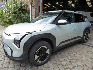Voiture accidenté Kia EV3 150 kW Business 2025/10