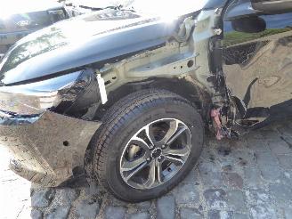 Opel Corsa F GS picture 2