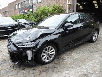 skadebil auto Audi A3 Sportback 30 TDI 2023/3