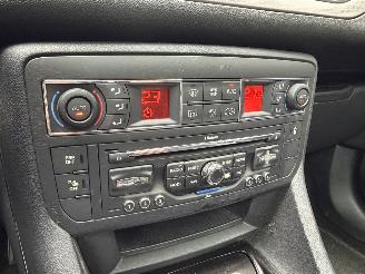 Citroën C5 Tourer 2.2 HDIF Ligne Business picture 12