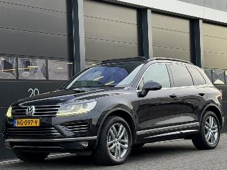 Tweedehands auto Volkswagen Touareg 3.0 TDI R-Line Pano Camera Euro-6 2015/3