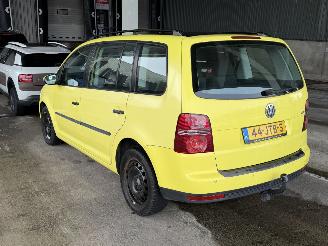 Volkswagen Touran 1.9 TDI Navi Airco AUTOMAAT picture 4
