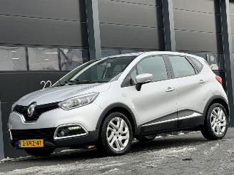 Käytettyjen passenger cars Renault Captur 1.5 dCi Navi Clima AUTOMAAT 2014/10