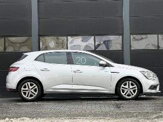 Renault Mégane 1.5 DCI Clima PDC EURO-6 picture 3