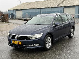 Gebrauchtwagen PKW Volkswagen Passat 2.0 TDI 150 PK Navi Clima EURO-6 2015/10
