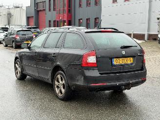 Skoda Octavia 1.6 TDI Navi Clima picture 4