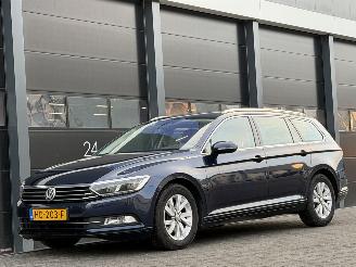 occasion passenger cars Volkswagen Passat 2.0 TDI 150 PK Navi Clima EURO-6 2015/10