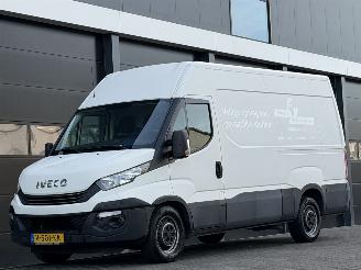 ocasión vehículos comerciales Iveco Daily 2.3 3-PERS Automaat EURO-6 2018/2
