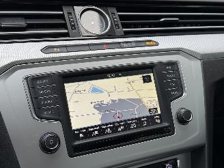 Volkswagen Passat 2.0 TDI Navi Clima PDC Euro-6 picture 10
