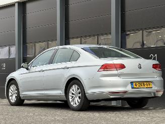Volkswagen Passat 2.0 TDI Navi Clima PDC Euro-6 picture 5
