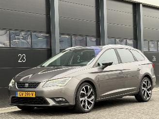 Käytettyjen passenger cars Seat Leon ST 1.6 TDI Camera Xenon EURO-6 2015/10