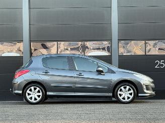 Peugeot 308 1.6 VTi Blue Lease Executive Navi Clima picture 3