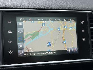 Peugeot 308 1.6 BlueHDI Blue Camera Panorama EURO-6 picture 11