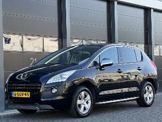 Gebrauchtwagen PKW Peugeot 3008 2.0 HDiF HYbrid4 Hade-Up Navi Clima 2013/10