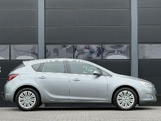 Opel Astra 1.7 CDTi Cosmo Navi PDC picture 3