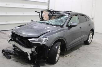 Uttjänta bilar auto Audi Q3  2023/7