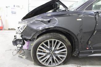Audi Q3  picture 5