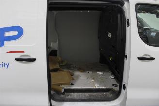 Peugeot Expert  picture 18