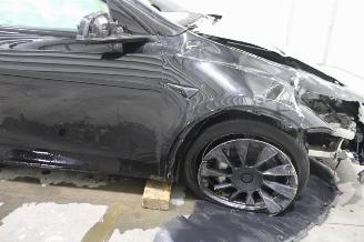 Tesla Model Y  picture 7