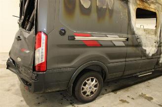 Ford Transit  picture 11