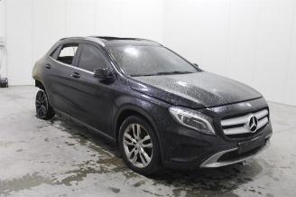 Mercedes GLA 200 picture 3