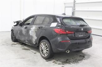 BMW 1-serie 118 picture 5