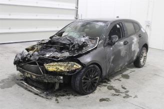 BMW 1-serie 118 picture 1