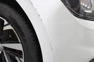 Volkswagen Golf  picture 5