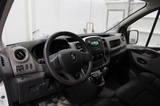 Renault Trafic  picture 9