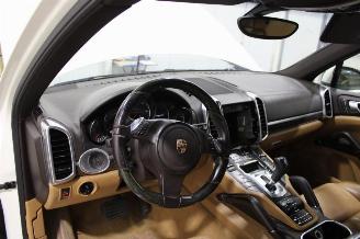 Porsche Cayenne  picture 13