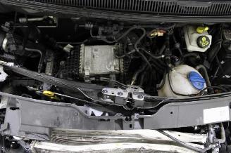 Volkswagen Transporter T6 picture 22