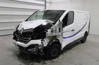 Vrakbiler auto Renault Trafic  2019/12