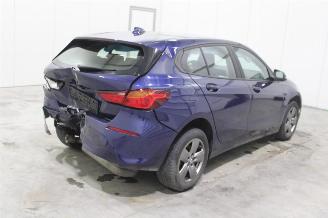 BMW 1-serie 118 picture 3