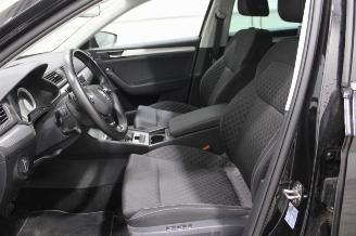 Skoda Superb  picture 11