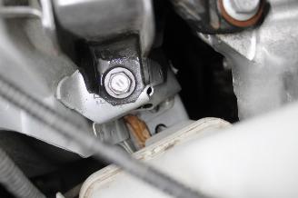 Peugeot 108  picture 23