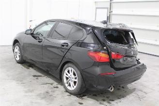 BMW 1-serie 118 picture 4