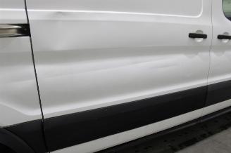 Ford Transit  picture 8